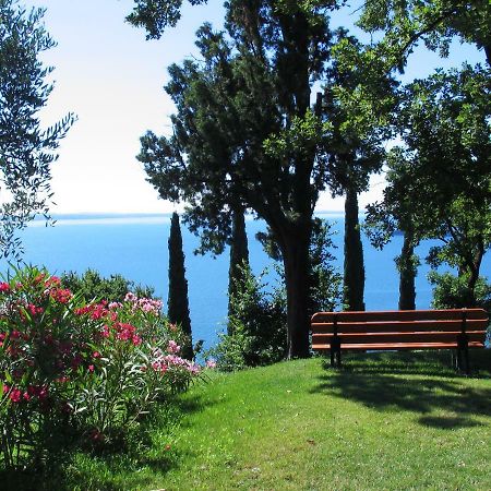 Appartamenti Borgo Gardone Riviera Ngoại thất bức ảnh