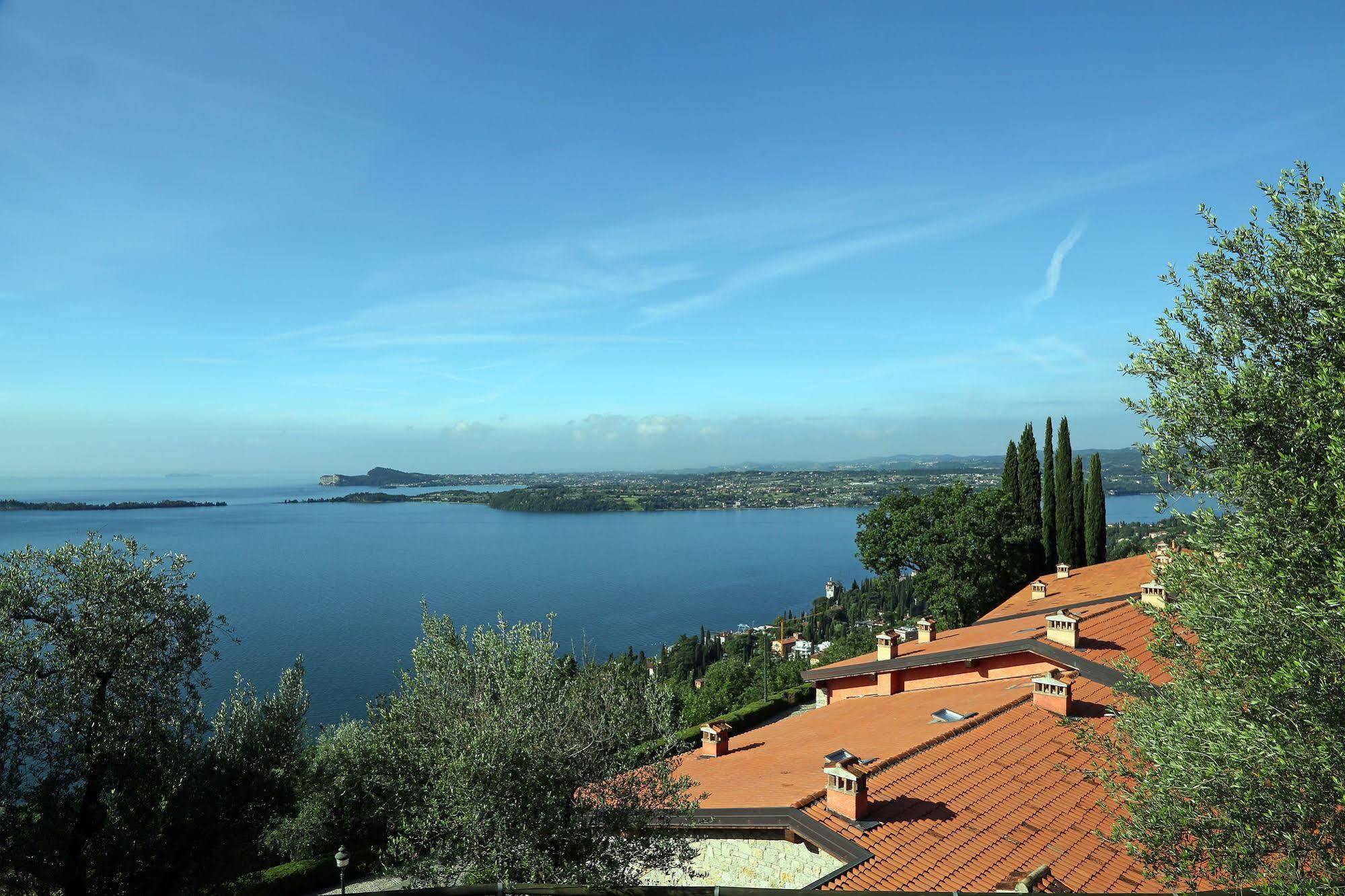 Appartamenti Borgo Gardone Riviera Ngoại thất bức ảnh